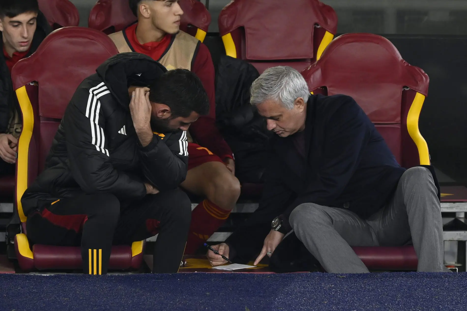 Mourinho, Foti racconta l’addio alla Roma: “Molti hanno pianto, meritava altro”